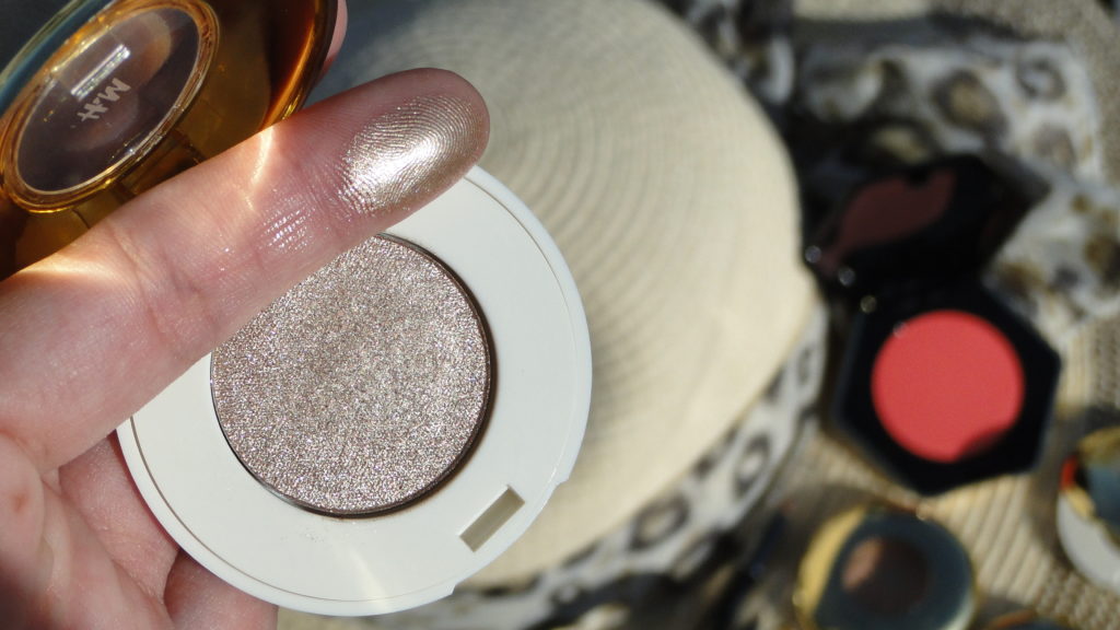 Chin chin _ High impact colour_HM