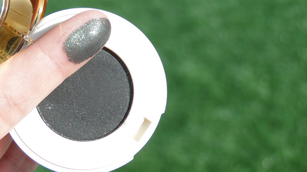 Mesmerise me_High impact colour_hm