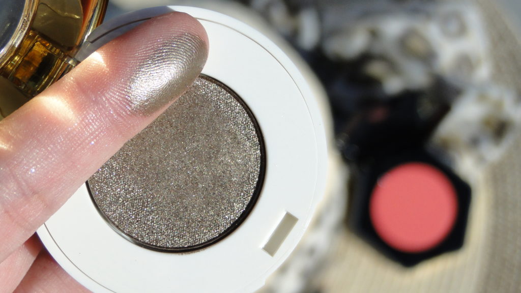 Sun worship_high impact colour_HM